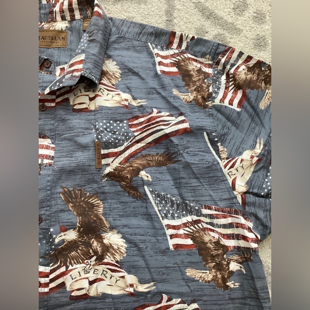 Magellan Mens American Flag Button up size XXL - Picture 3 of 4